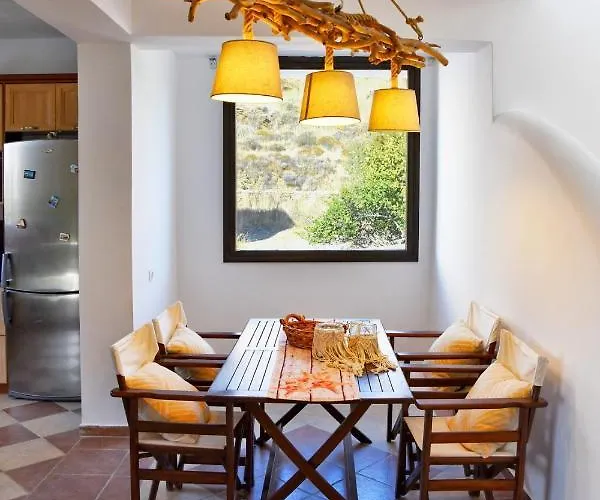 Alexandrea, Family Near Vourkari On The Island Of Kea * Ioulis